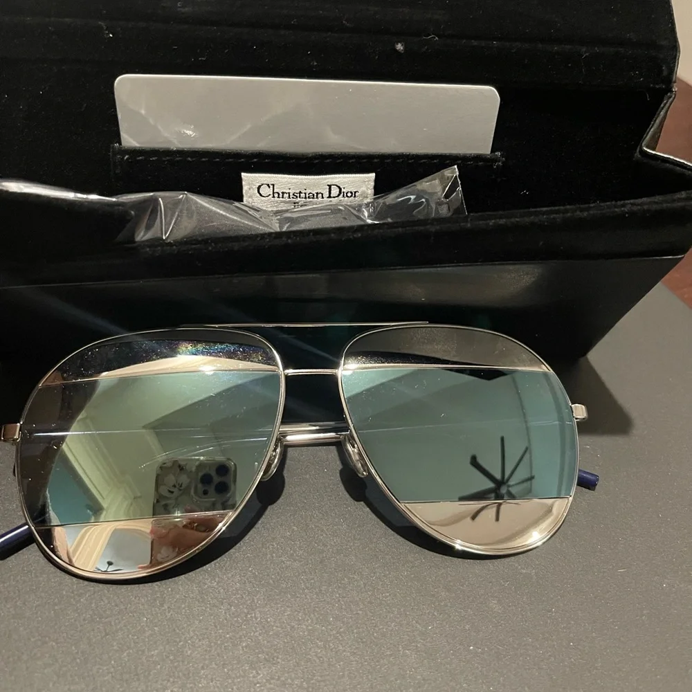 Dior Silver Aviator Sunglasses - Picture 2 of 7